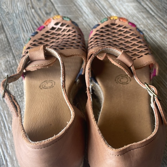 Mexican platform Huaraches, Size 26 - Picture 10 of 15